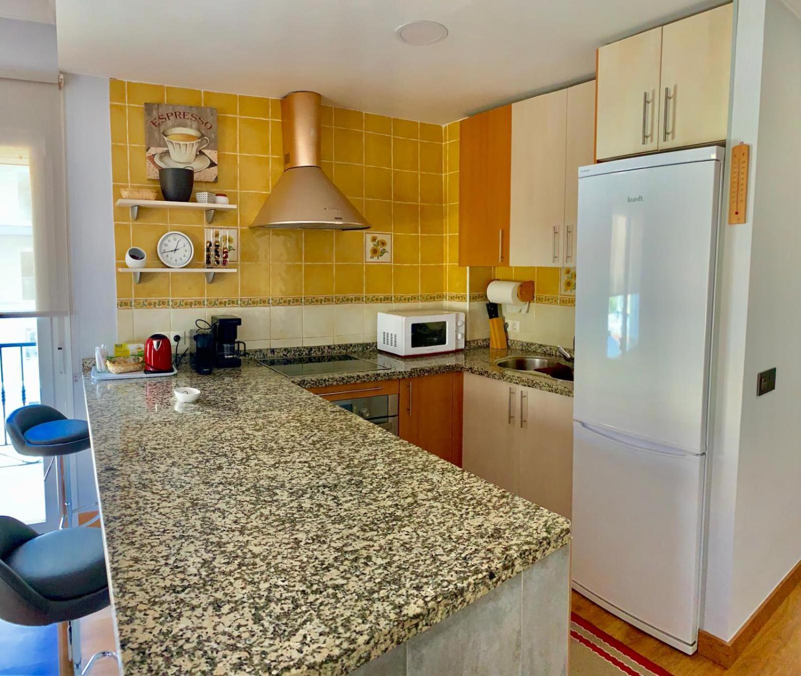 Apartamento Capri Los Boliches Wifi Gratis Beach 100M Fuengirola Exterior photo