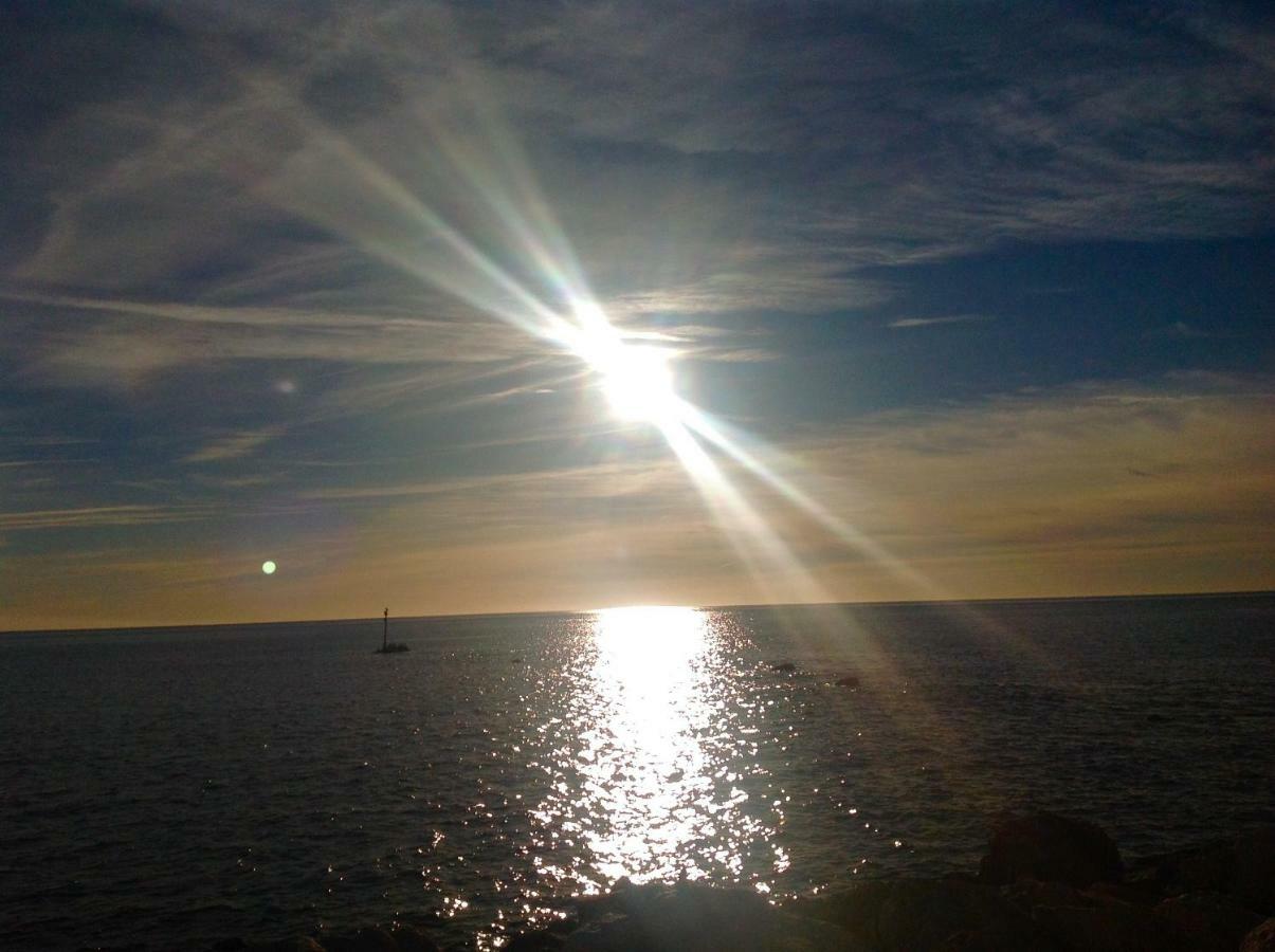 Apartamento Capri Los Boliches Wifi Gratis Beach 100M Fuengirola Exterior photo